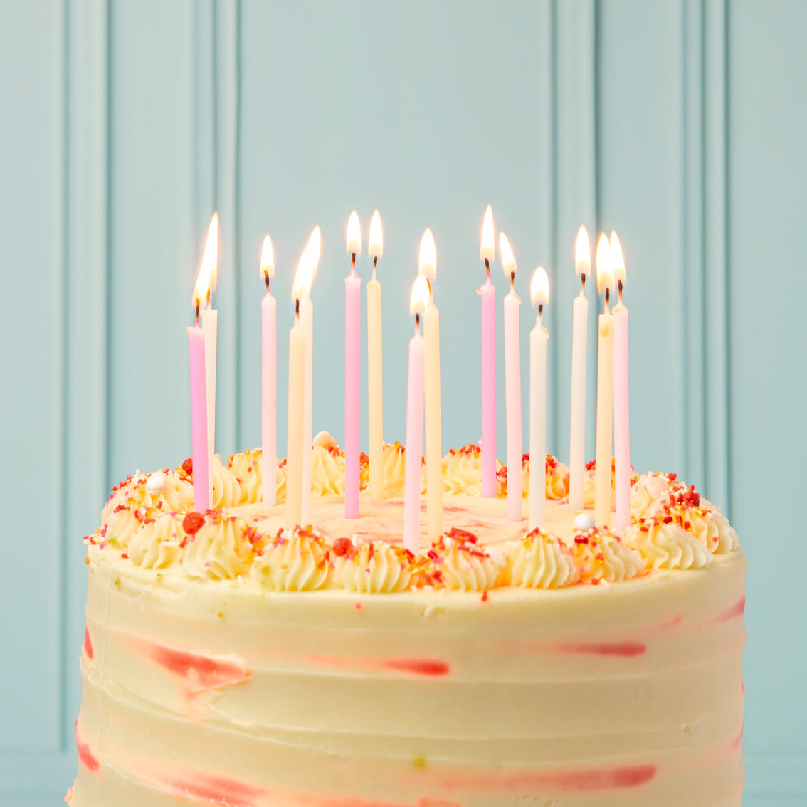 Tall Pastel Candles, 10cm - 16 Stück